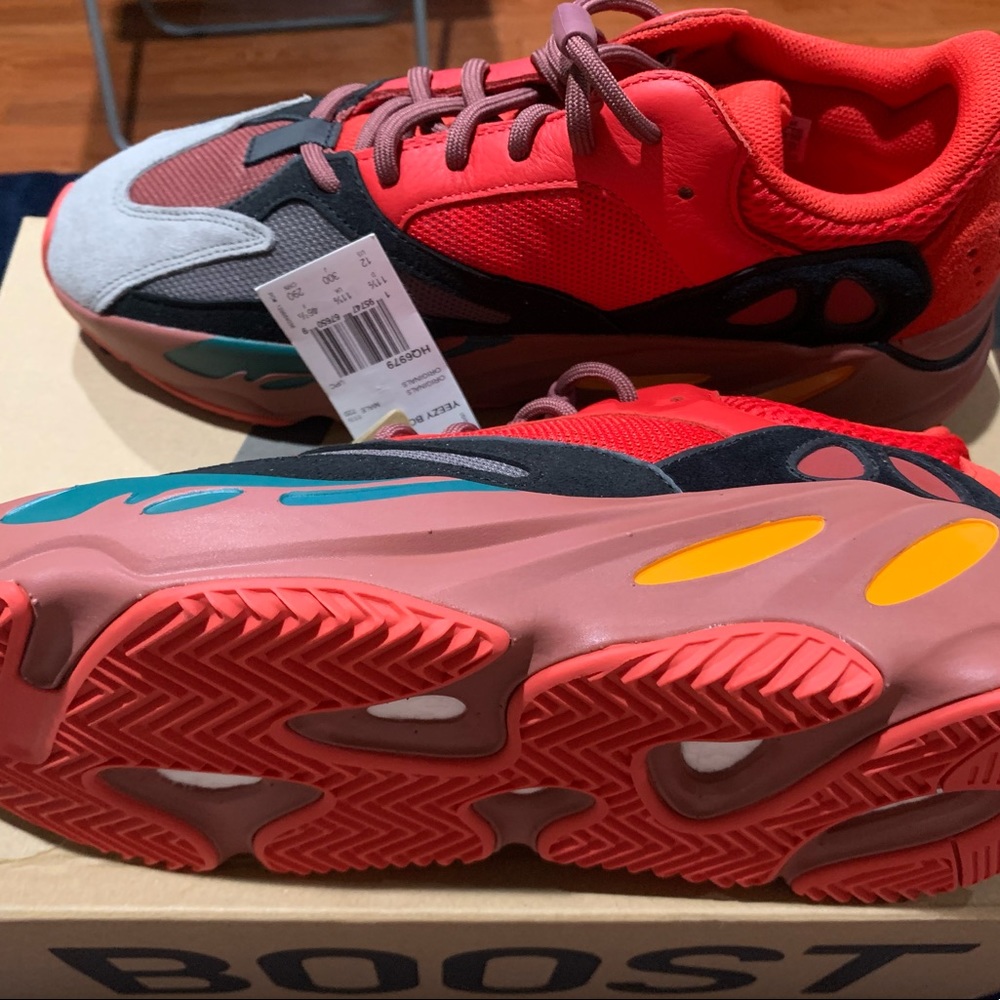 SOLD SOLD !! 2022 Adidas Yeezy Boost 700 Hi-Res Red, new with tags . Size 12. - Picture 4 of 13
